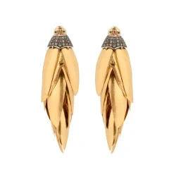 Gold Scarab Bunch Earring