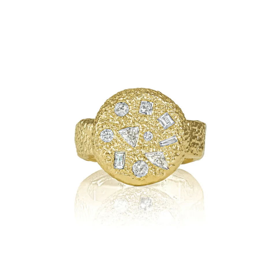Hollywood Ring