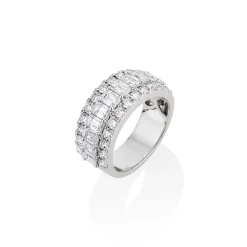 18k White Gold Round & Emerald Cut Diamond Half Eternity Band