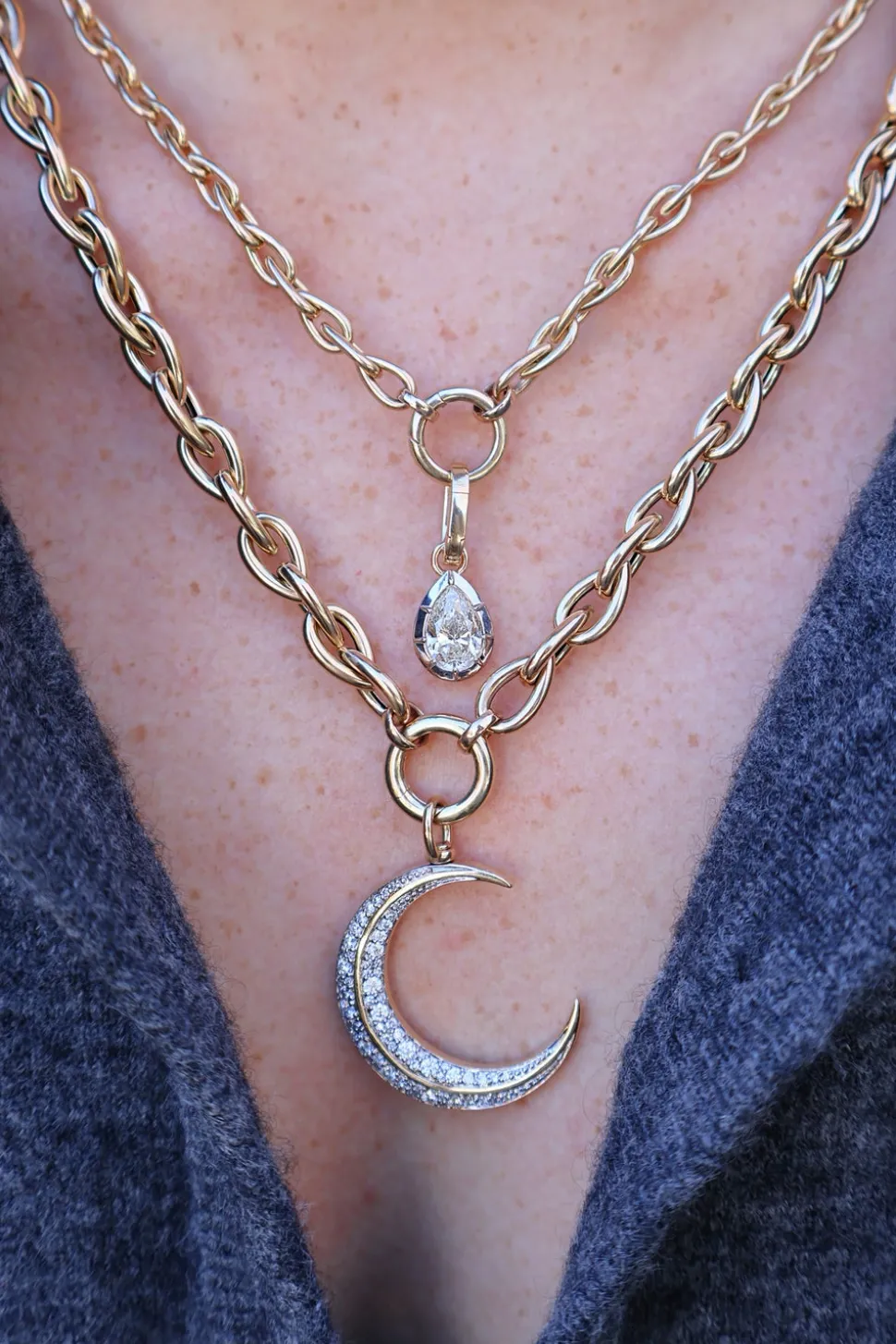 Large Teardrop Chain Necklace
