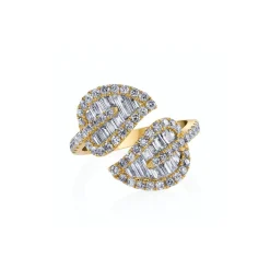 Medium Leaf Diamond Ring