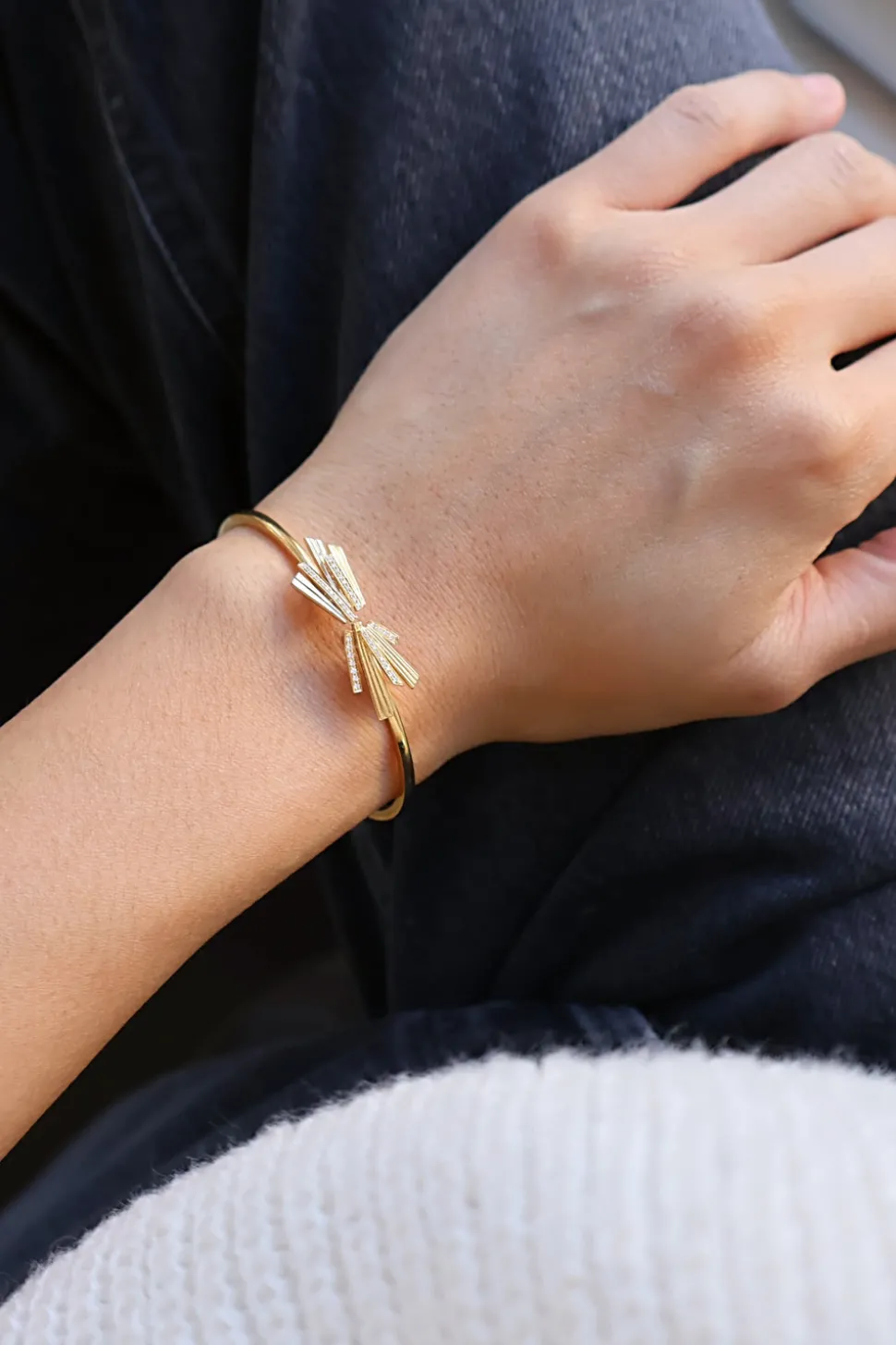 Mini Stellar Explosion Bangle