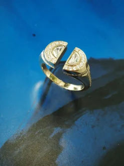 Sophia Diamond Signet Ring